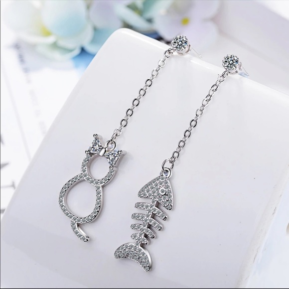 Jewelry - Sterling Silver 925 CZ Cat Fish Earrings